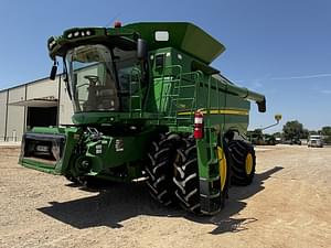 2019 John Deere S780 Image