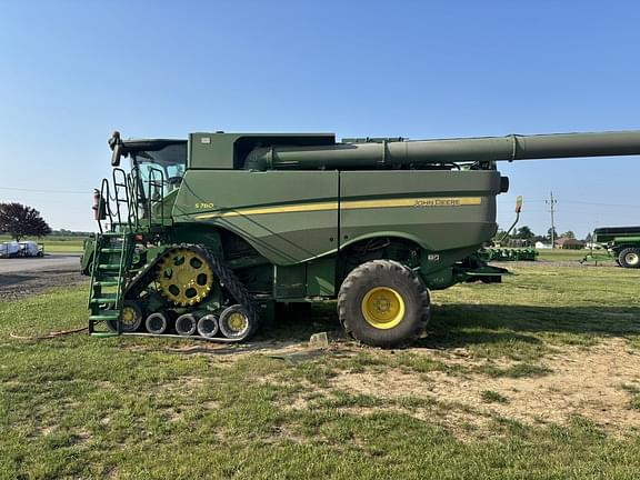 Image of John Deere S780 equipment image 2
