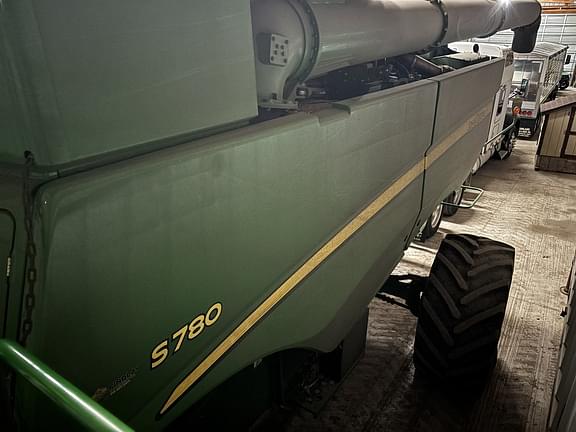 Image of John Deere S780 equipment image 3