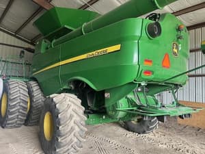 2019 John Deere S780 Image