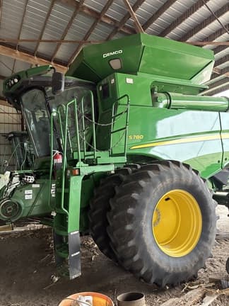 Image of John Deere S780 equipment image 3