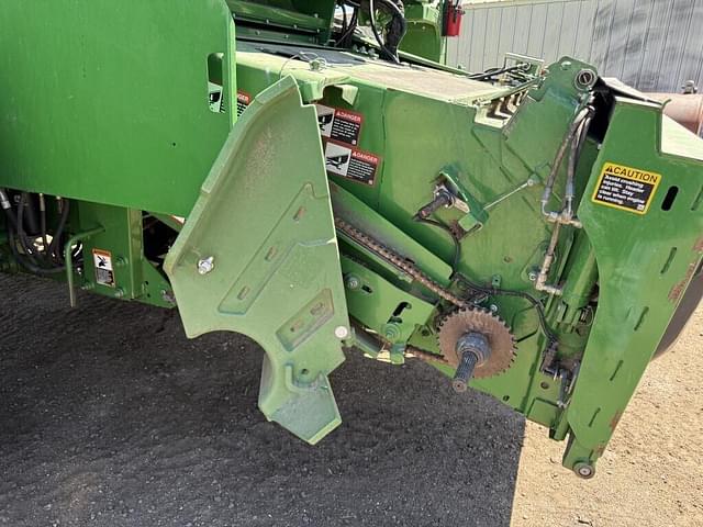 Image of John Deere S780 equipment image 3