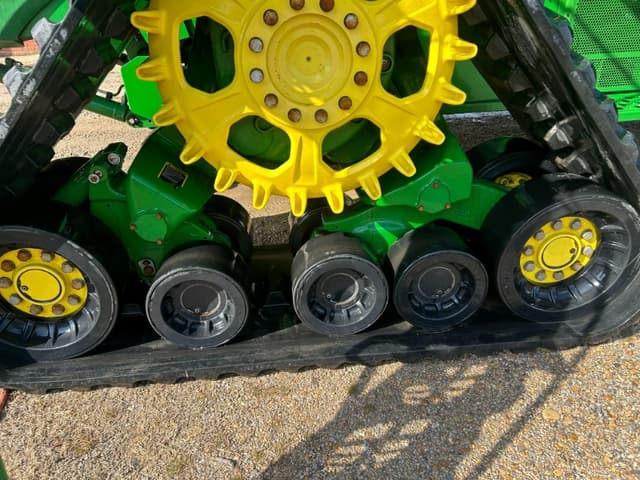 Image of John Deere S780 equipment image 4