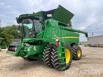 Main image John Deere S780