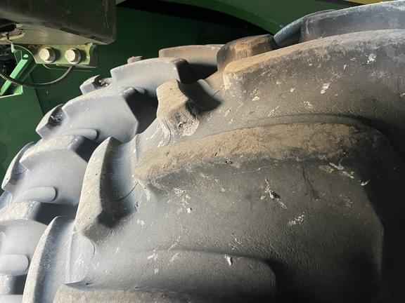 Image of John Deere S780 equipment image 2