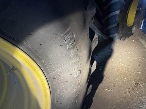 Image of John Deere S780 equipment image 4