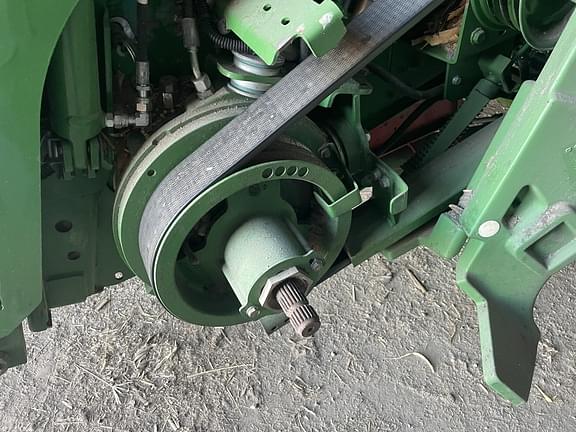 Image of John Deere S780 equipment image 1