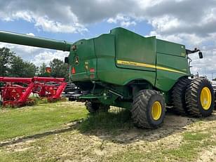 Main image John Deere S780 3