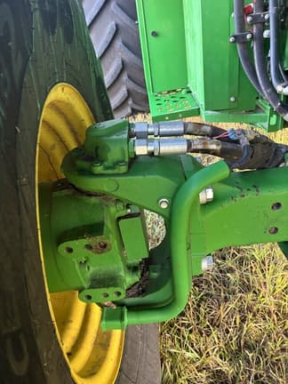 Image of John Deere S780 equipment image 2