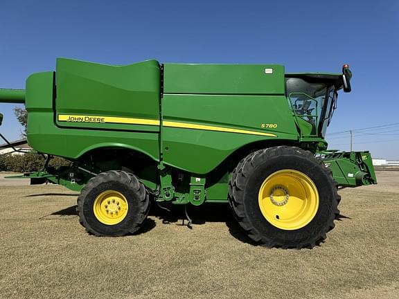 Image of John Deere S780 Primary image