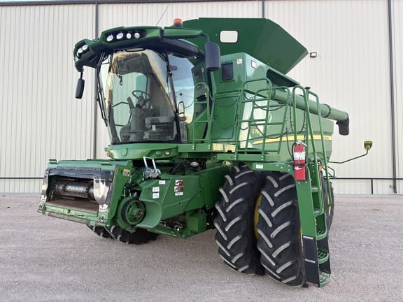 2019 John Deere S780 Equipment Image0