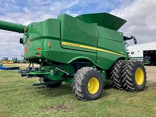 Main image John Deere S780 3