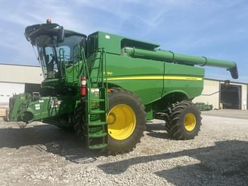 Main image John Deere S780