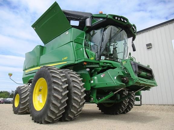 Image of John Deere S780 equipment image 3
