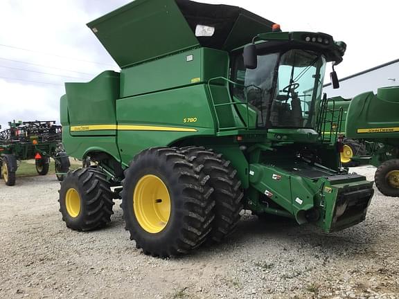 Image of John Deere S780 equipment image 3