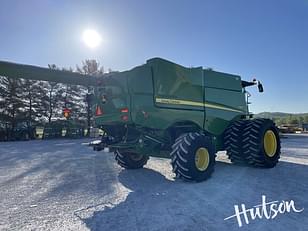 Main image John Deere S780 6