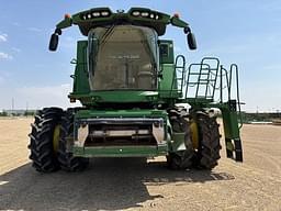 Image of John Deere S780 equipment image 1