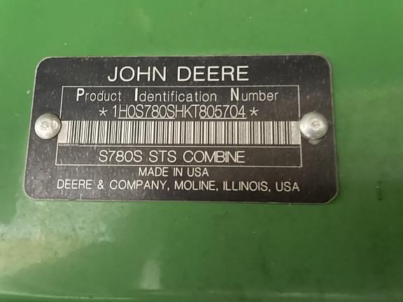 Image of John Deere S780 equipment image 1