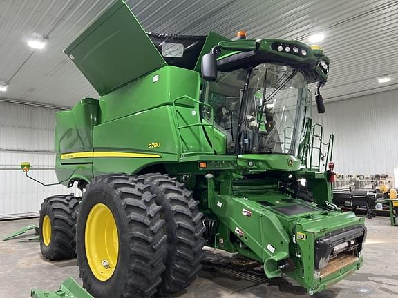 Image of John Deere S780 Primary image