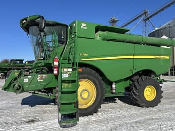 Main image John Deere S780