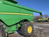 Thumbnail image John Deere S780 23