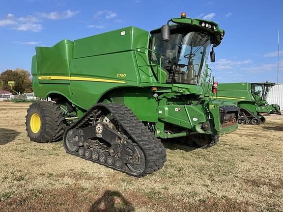 Image of John Deere S790 equipment image 3