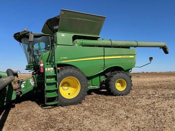 Main image John Deere S790