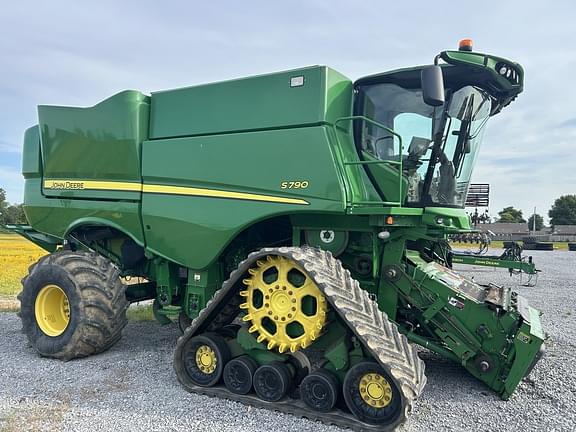 Image of John Deere S790 Primary image
