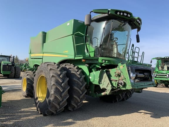 Main image John Deere S790
