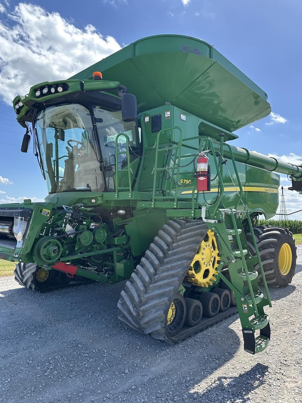 Image of John Deere S790 Primary image