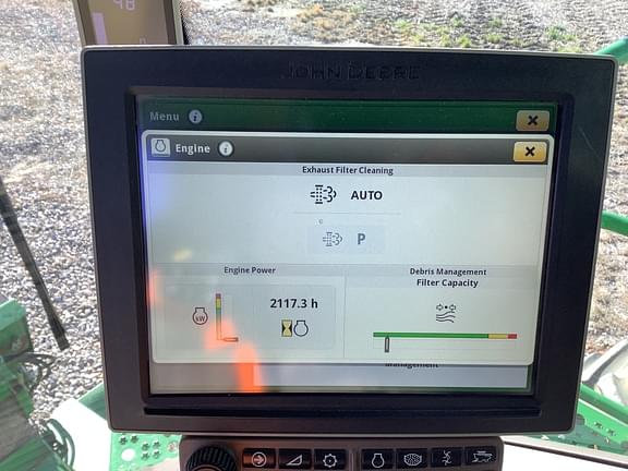 Image of John Deere S790 equipment image 3