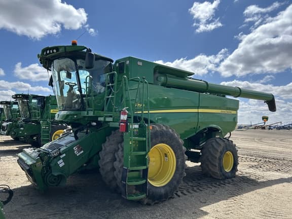 Image of John Deere S790 Primary image