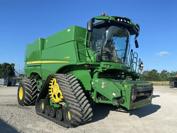 Main image John Deere S790