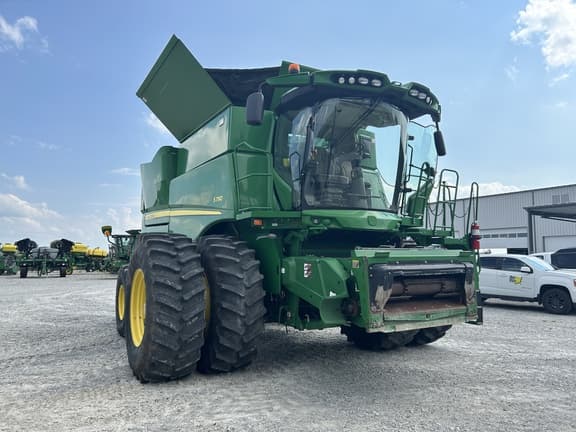 Image of John Deere S790 equipment image 3