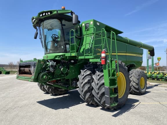 Image of John Deere S790 Primary image