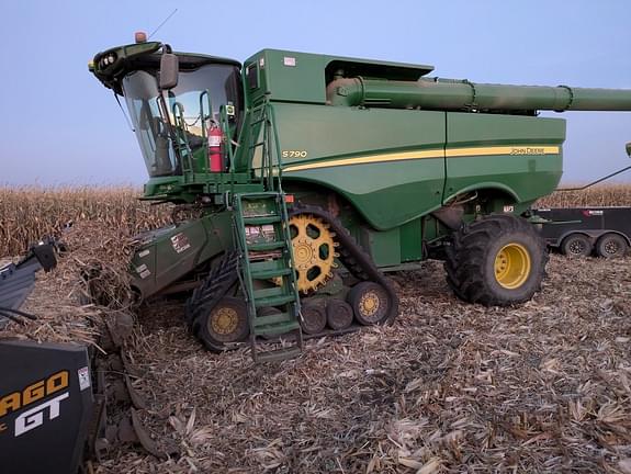 Image of John Deere S790 Primary image