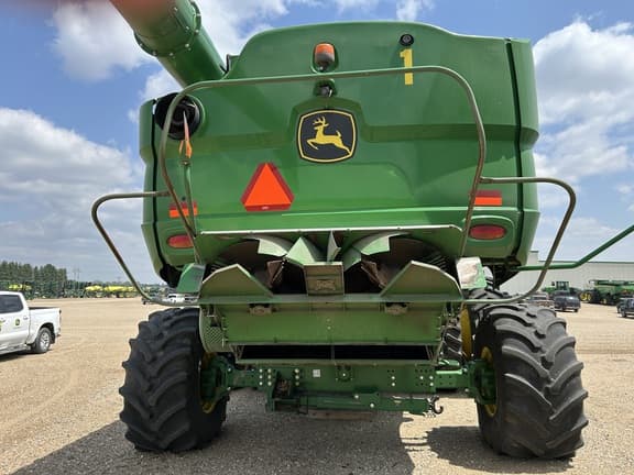 Image of John Deere S790 equipment image 4