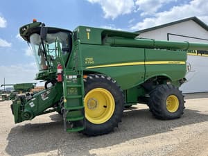 2019 John Deere S790 Image