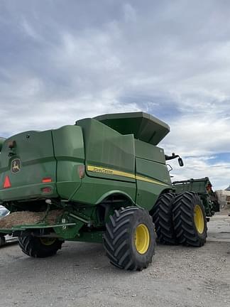 Image of John Deere S790 equipment image 4