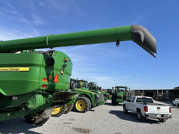 Image of John Deere S790 equipment image 3