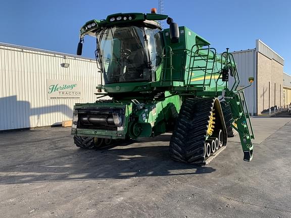 Image of John Deere S790 equipment image 1