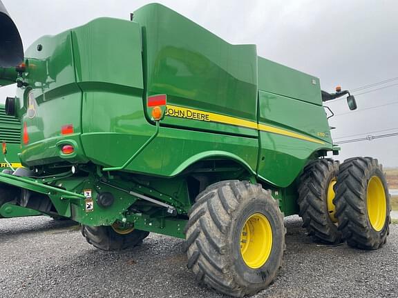 Image of John Deere S790 equipment image 2