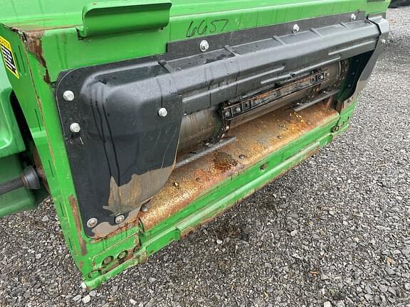 Image of John Deere S790 equipment image 4