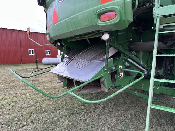 Image of John Deere S790 equipment image 3