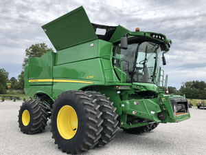 2019 John Deere S790 Image