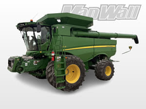 2019 John Deere S790 Image