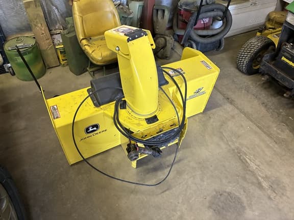 Image of John Deere 47" Snow Blower equipment image 1