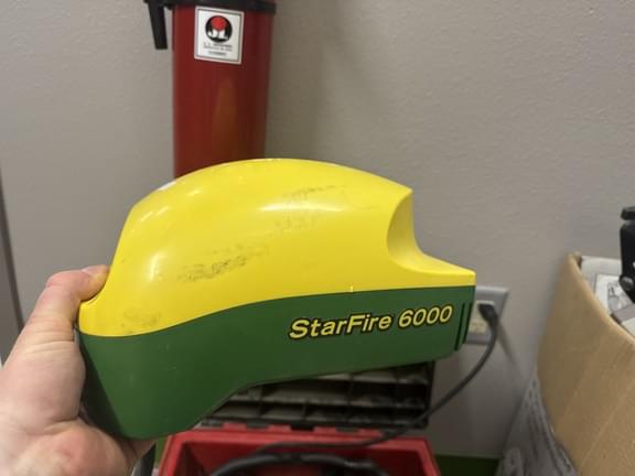 Image of John Deere StarFire 6000 Primary Image
