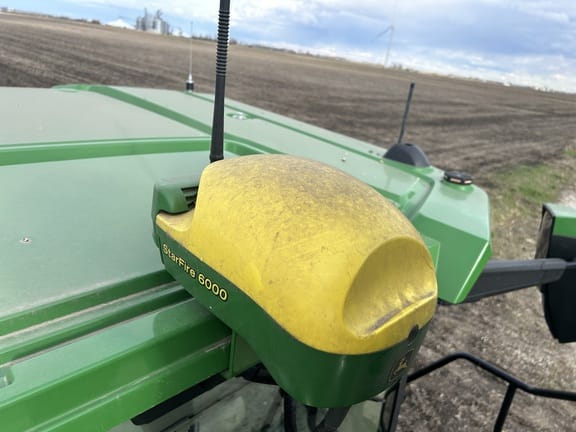 Main image John Deere StarFire 6000