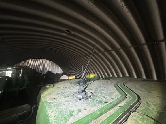 Image of John Deere StarFire 6000 equipment image 2